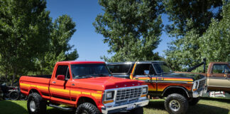 01 1978 Ford F 150 lifted red orange yellow stripes 4x4 off road build