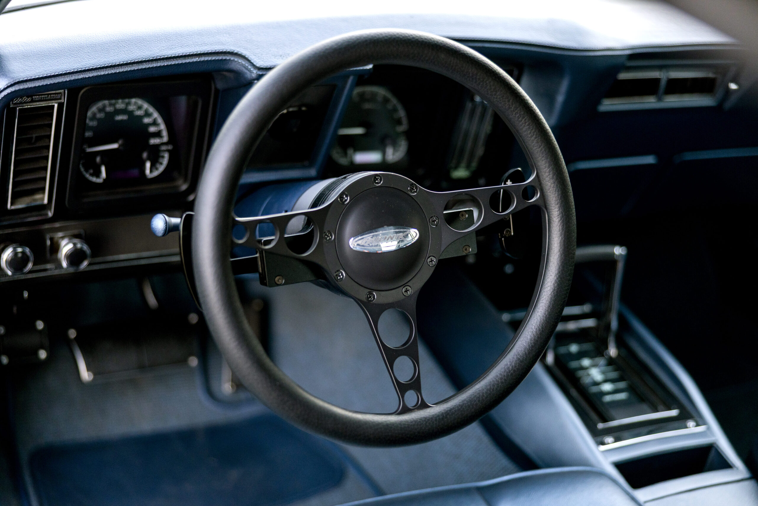 015 1969 Chevy Camaro Grant steering wheel aftermarket gauges blue dash