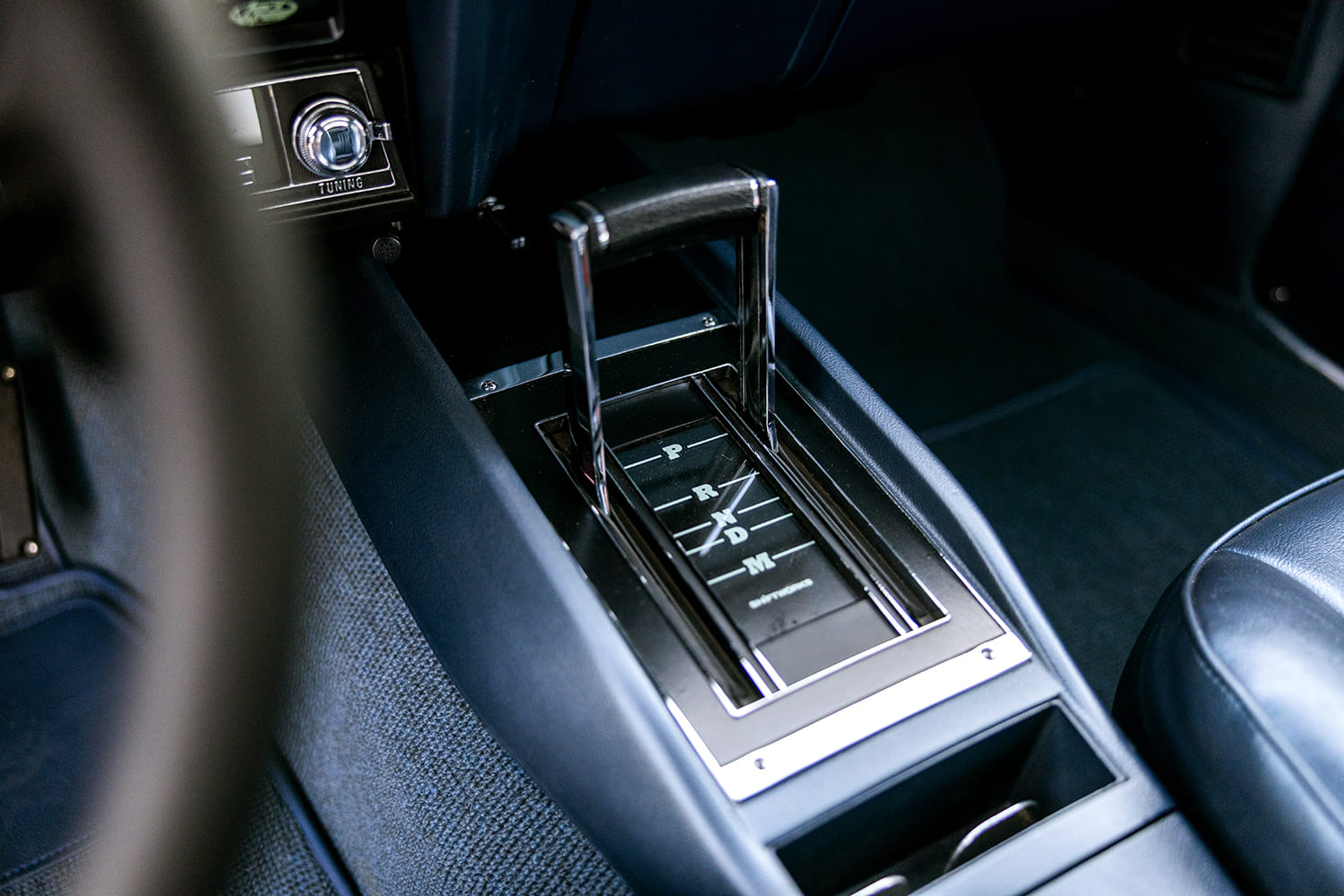 016 1969 Chevy Camaro horseshoe shifter automatic transmission chrome trim