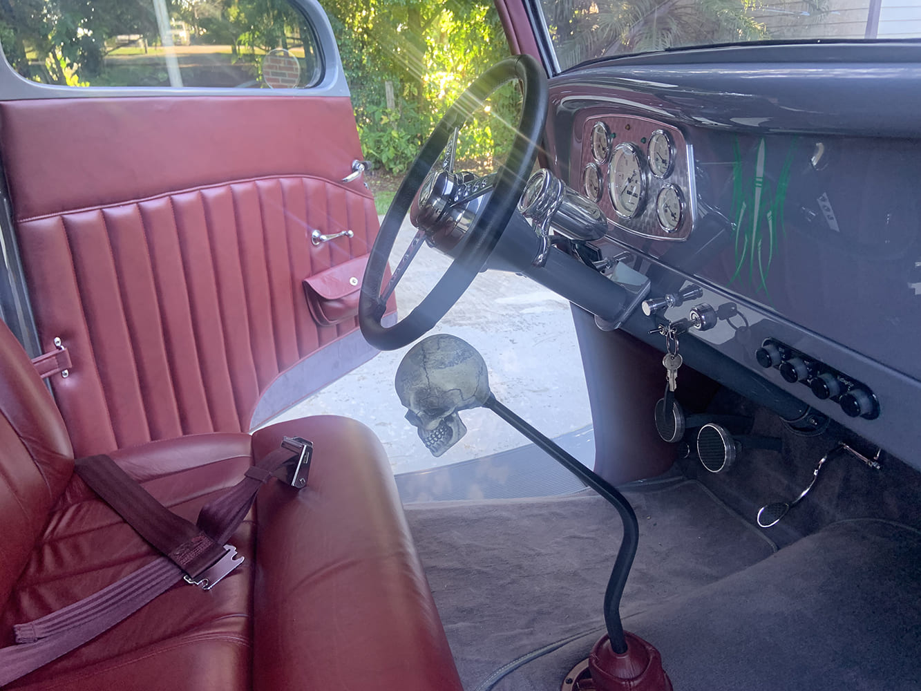 07 1934 ford three window model 40 interior