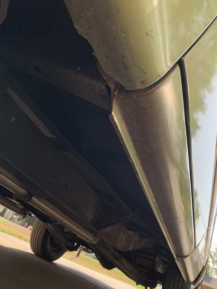 07 1969 chevrolet c10 suburban underside