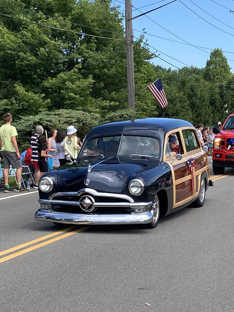 10 dennis novy 1950 ford woodie driving