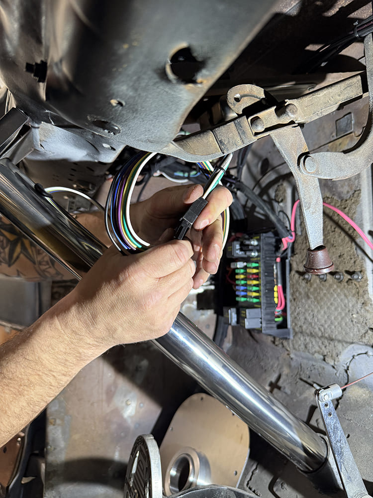 15 1948 Chevy truck column wiring connection under dash multicolor harness routed