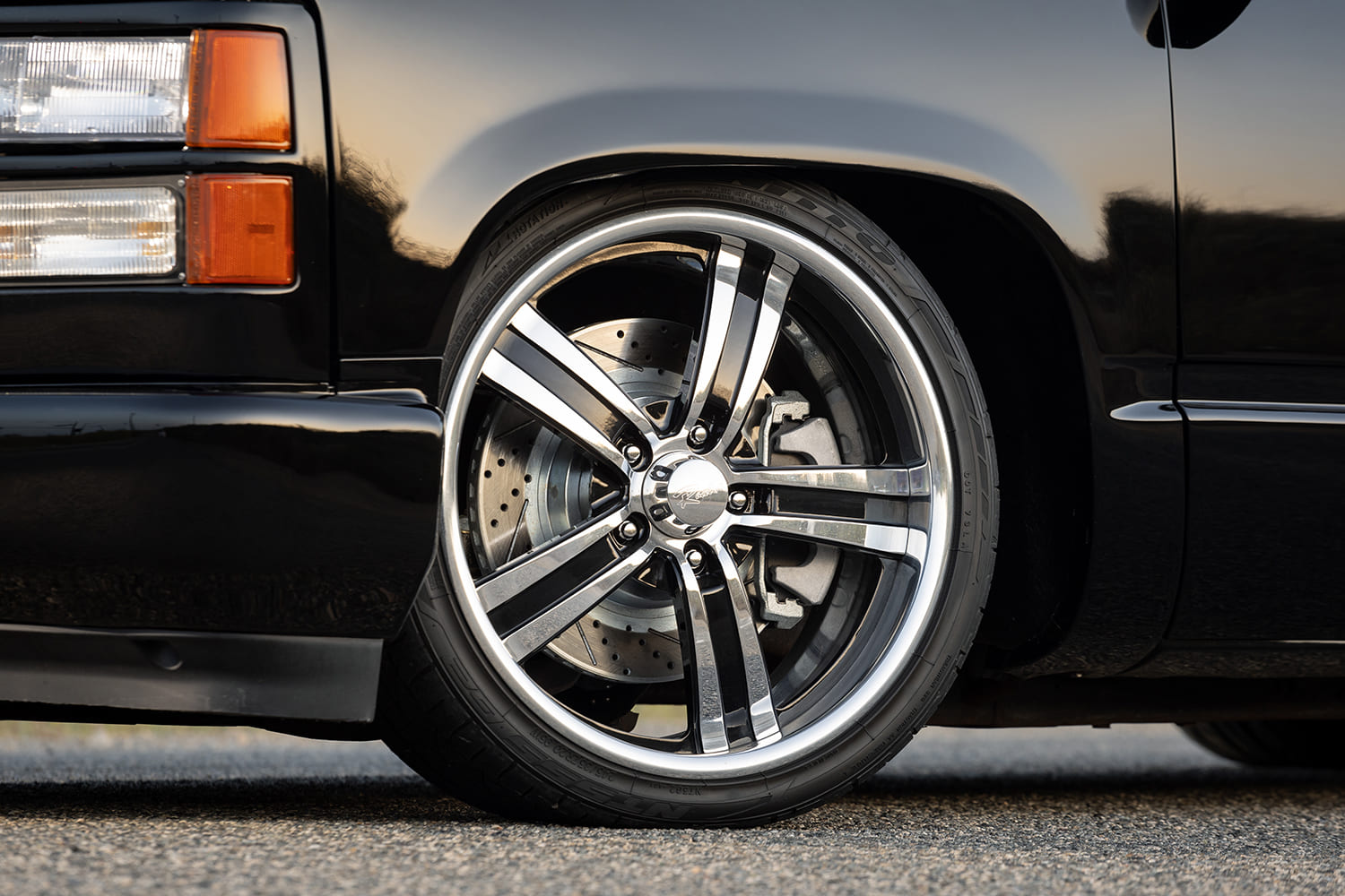 19 1996 gmc obs front wheel intro billet five spoke with drilled and slotted brake rotor