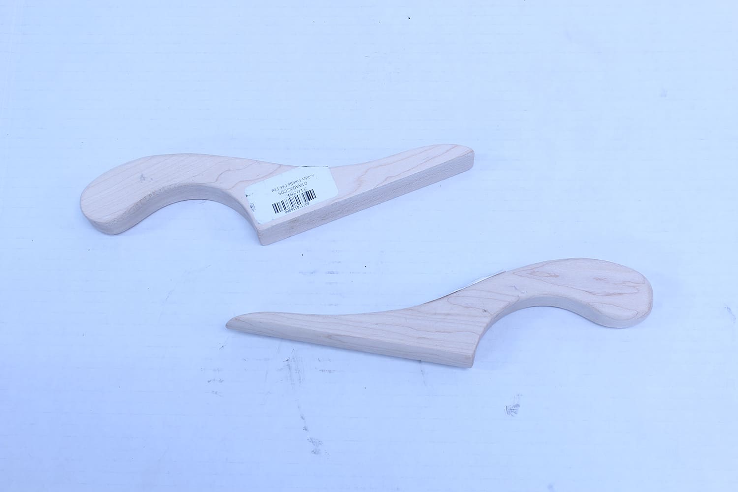 31 Heated lead paddle smooths softened solder on roof to A pillar joint