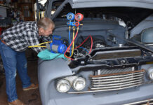 01 1951 Chevy AC vacuum pump manifold gauges Freon charge LS swap garage install