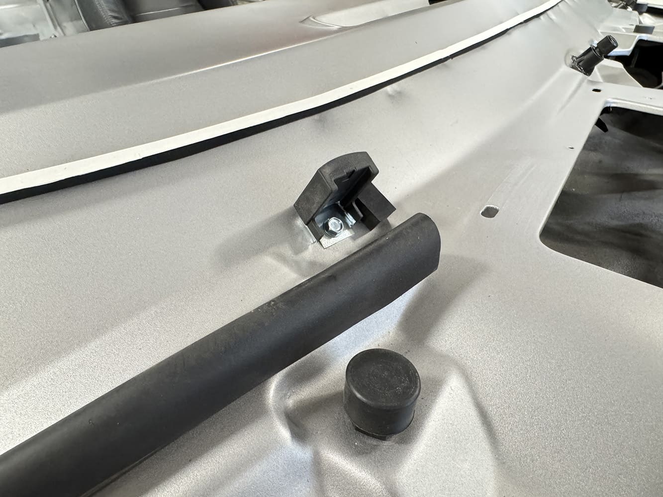 019 1971 Camaro cowl weatherstrip and washer nozzles final installed