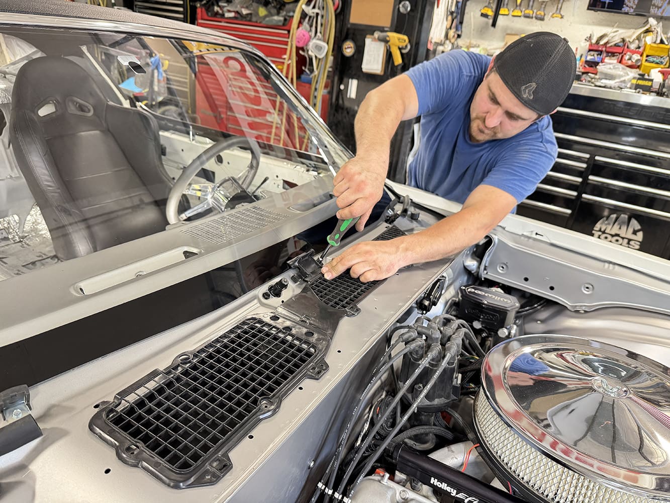 024 1971 Camaro cowl grille install using trim tool ventilation panel