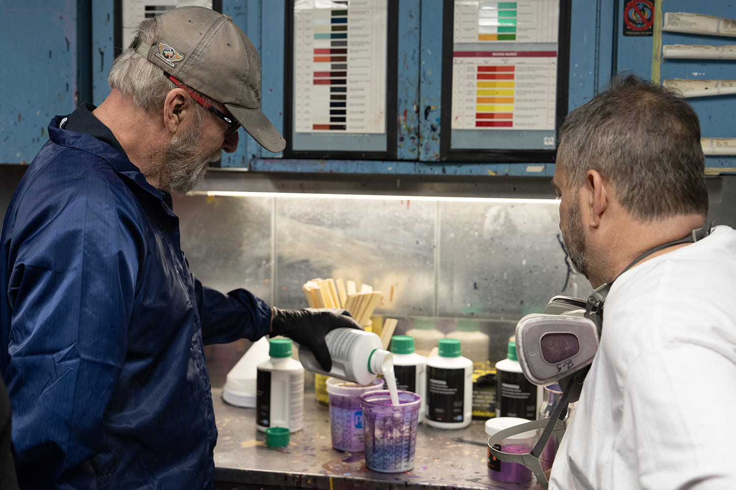 13 Mixing PPG paint and purple metalflake for custom 1934 Ford hot rod finish