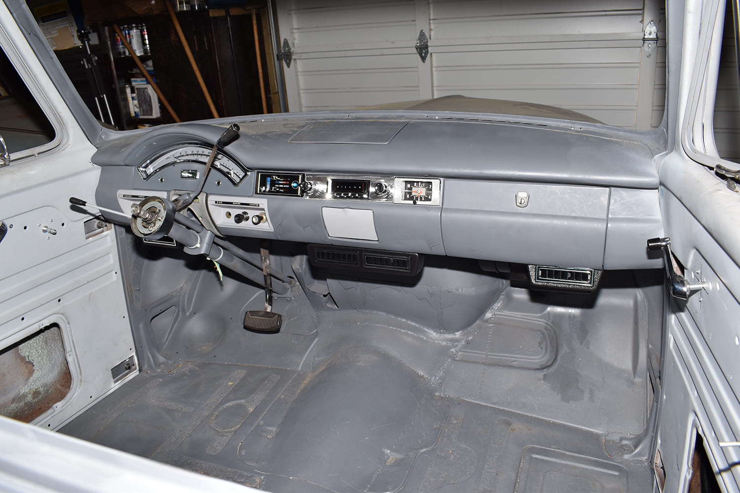 15 1951 Chevy dash interior AC vents full view installed underdash dual outlet