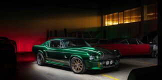 01 Hercik 1967 Ford Mustang front three quarter view