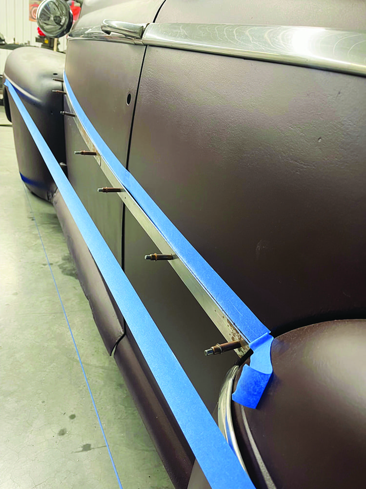 03 1947 Ford custom coupe blue tape marking fadeaway fender trim installation
