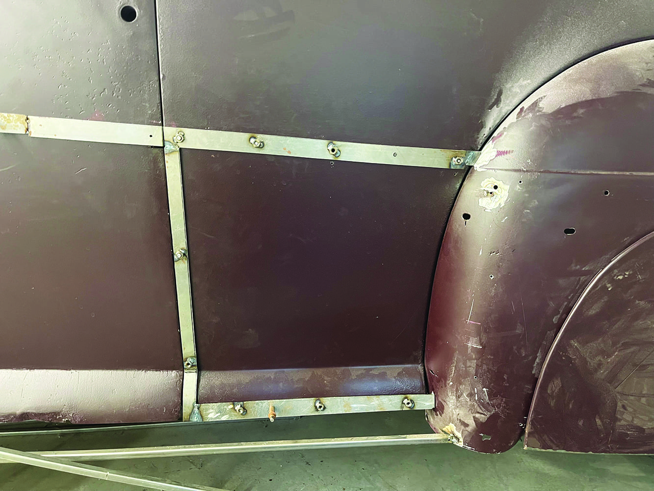 05 1947 Ford coupe close up welded support strips for custom fadeaway fender metalwork