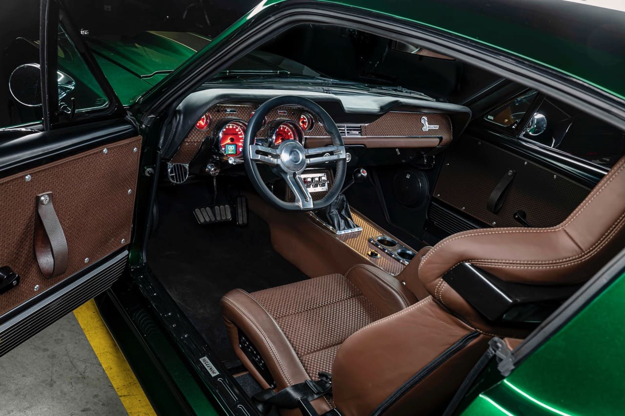 06 Hercik 1967 Ford Mustang interior