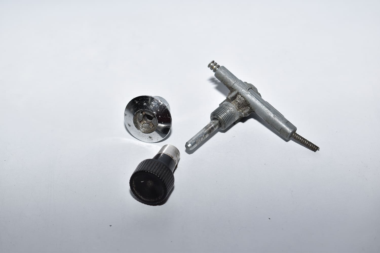 08 Newport wiper switch knob and chrome bezel