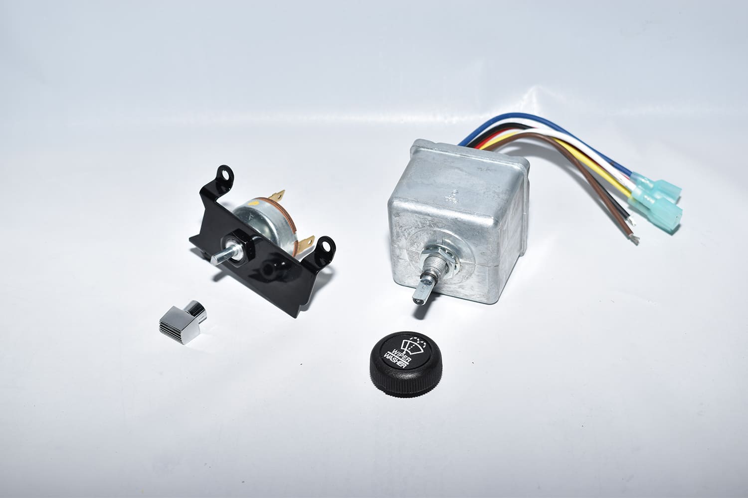 09 Newport wiper control switch and wiring harness