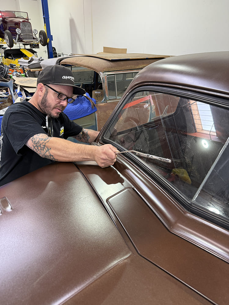 23 Installing Newport wiper arm brown classic pickup