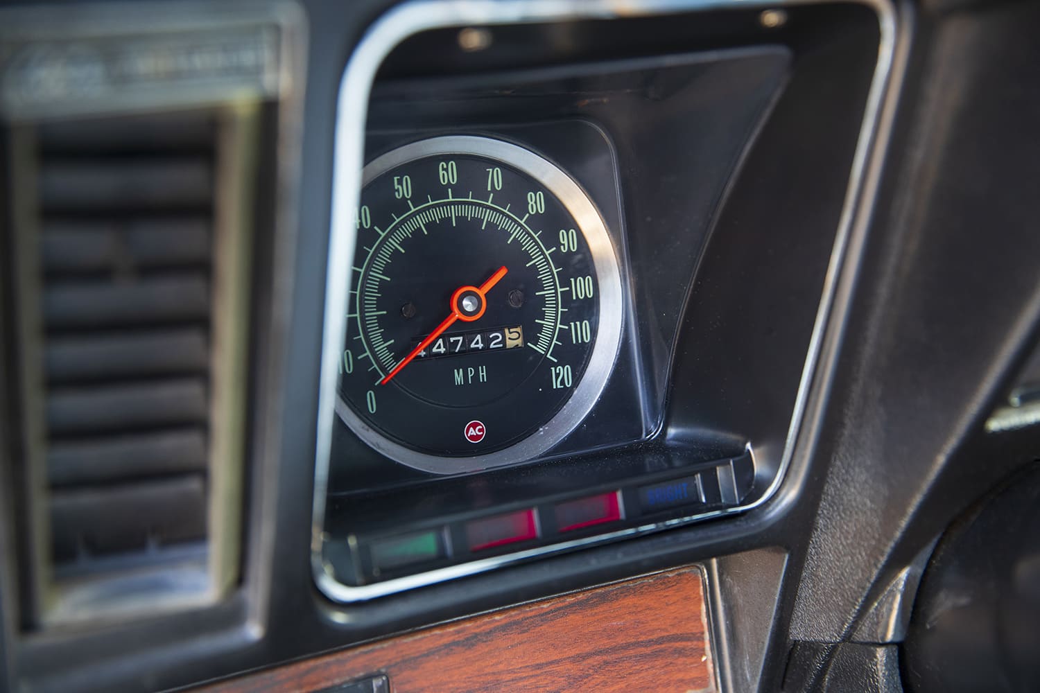 010 1969 Camaro SS speedometer gauge cluster 120 MPH dash detail close up