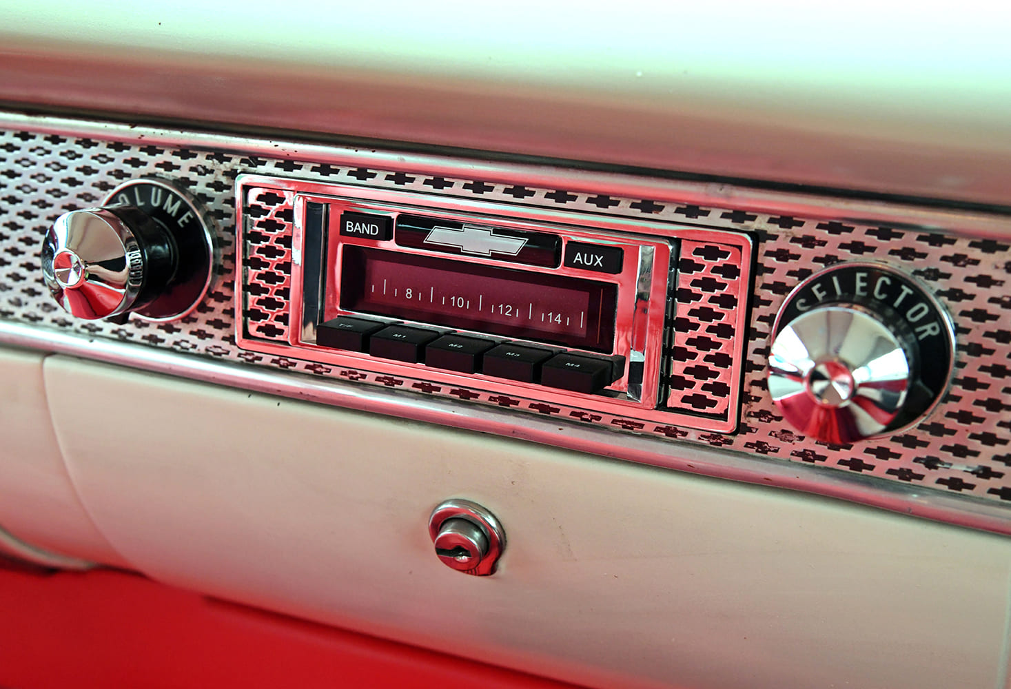 013 1955 chevy bel air classic radio chrome faceplate retro stereo controls