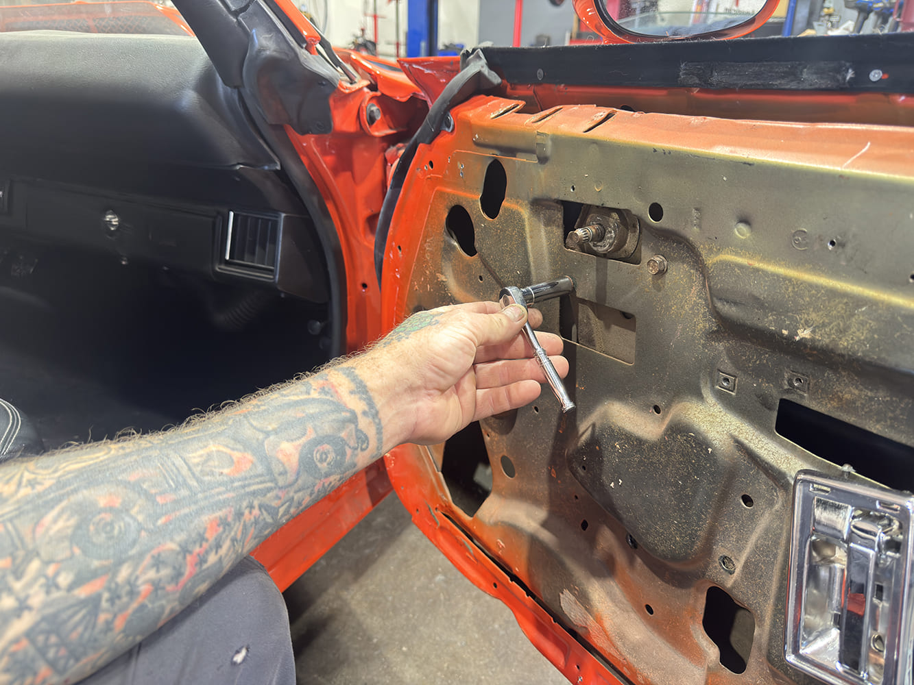 013 1971 camaro window crank stud removal interior door panel