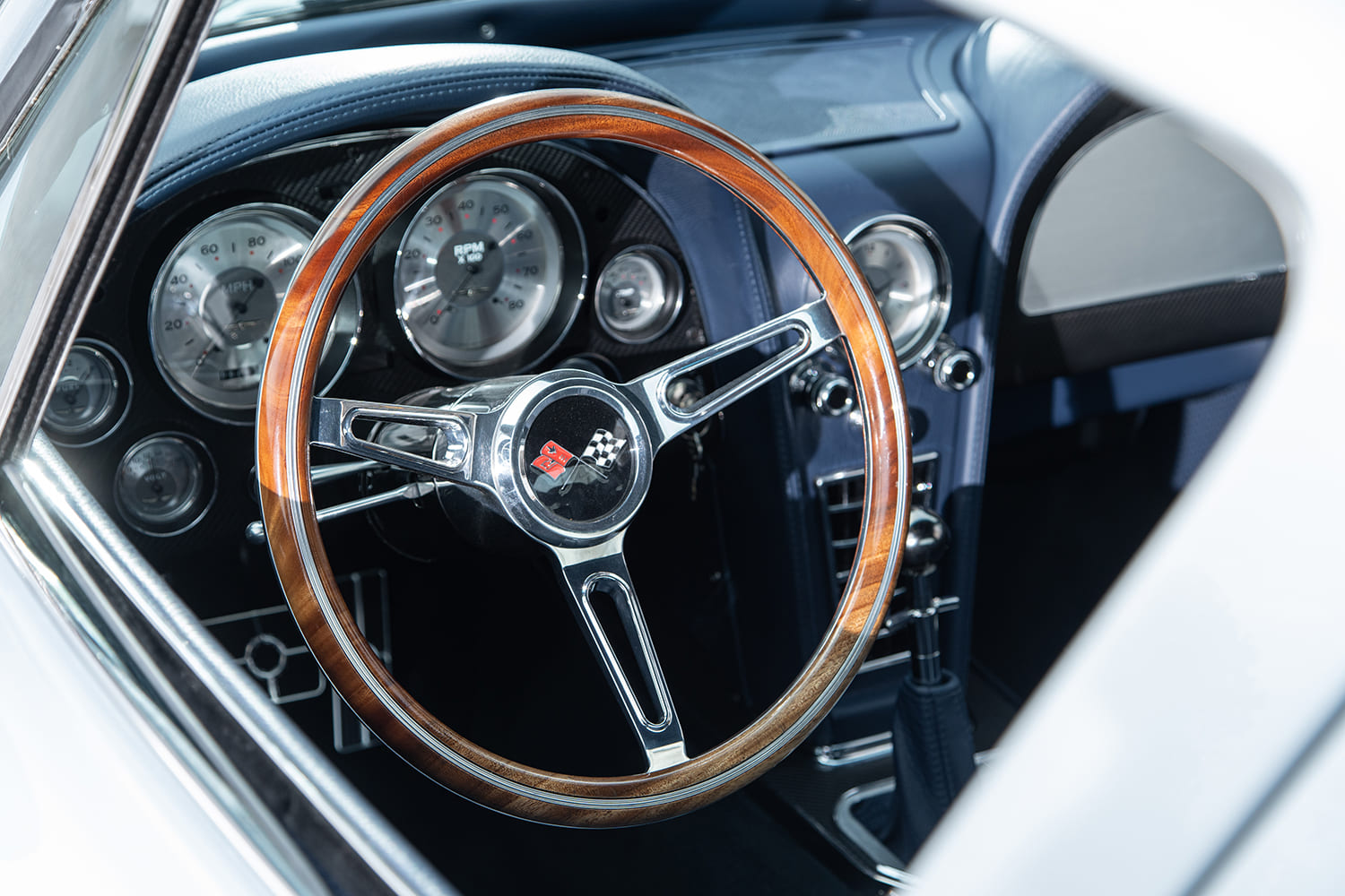 015 1967 Corvette restomod wood steering wheel and gauge cluster