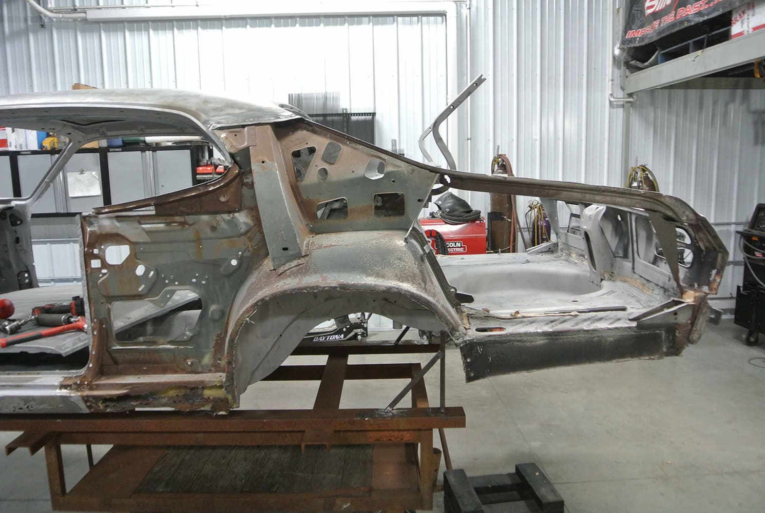 09 1971 plymputh duster AMD sheetmetal replacement bbt fabrications