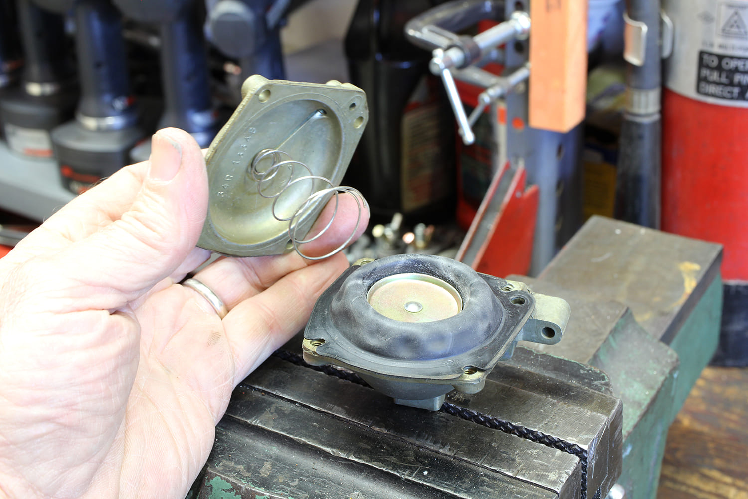 003 street carburetor comparison