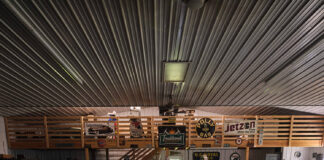 01 1932 ford coupe custom walls