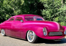 01 1949 mercury sedan staller front three quarter view