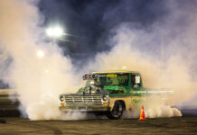 01 1967 Ford F 100 burnout truck supercharged smoky drift show truck
