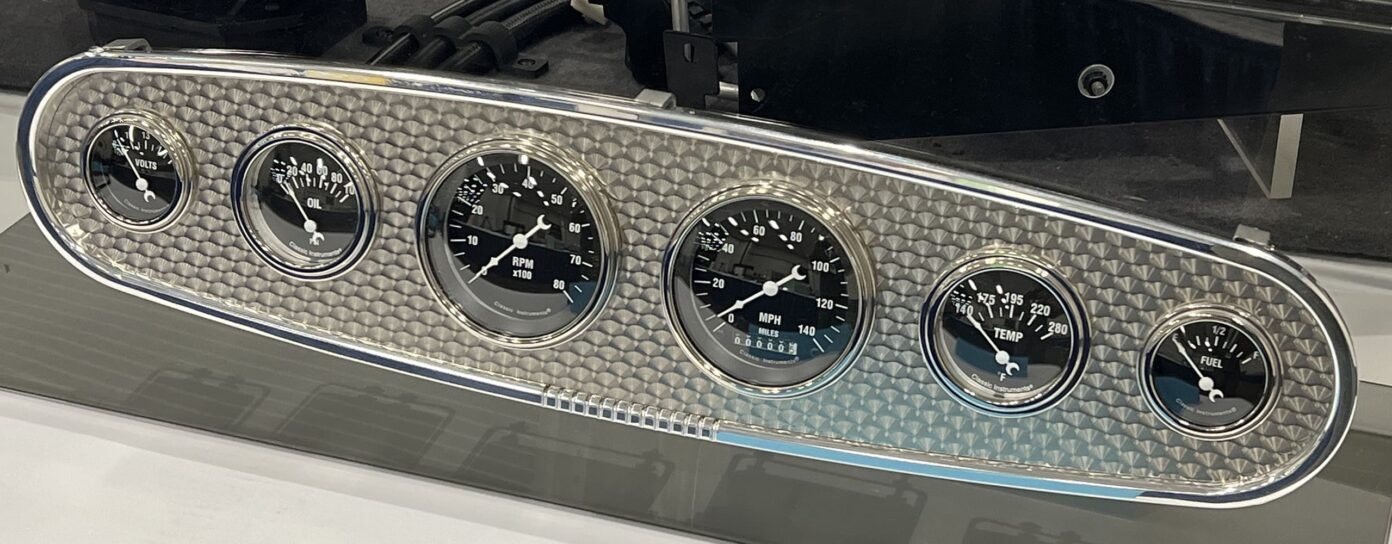 01 new products phoenix machine dash insert 1392x544