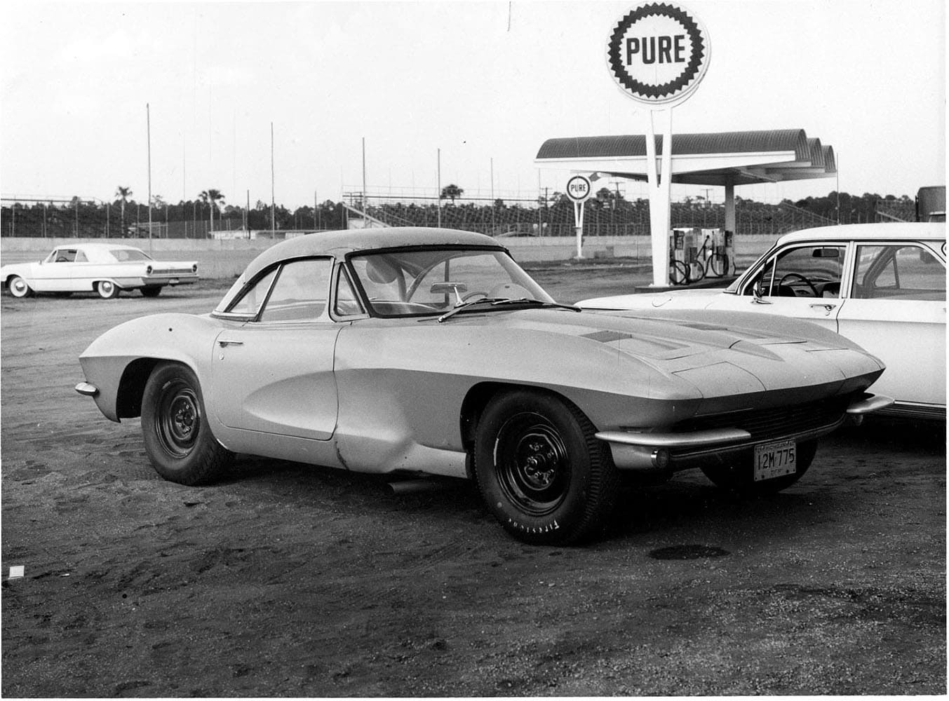 02 parting shot 1962 1963 test mule corvette