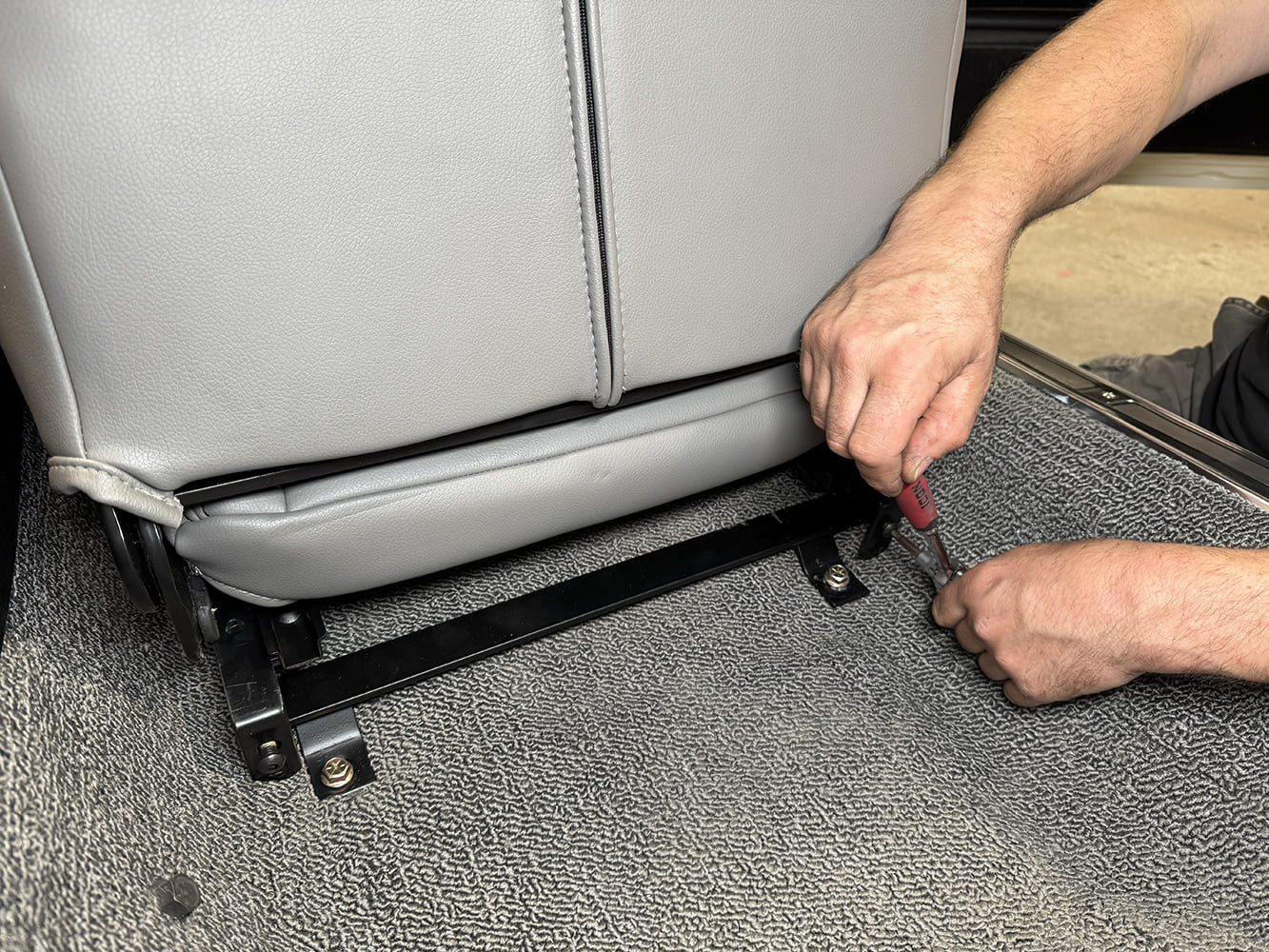 029 1971 camaro seat upgrade