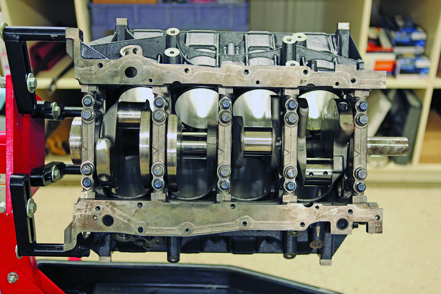 08 Ford Godzilla engine rotating assembly view crankshaft installed with main caps