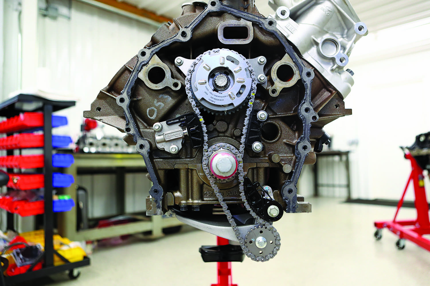 11 Ford Godzilla engine timing set cam phaser timing chain oil pump assembly teardown