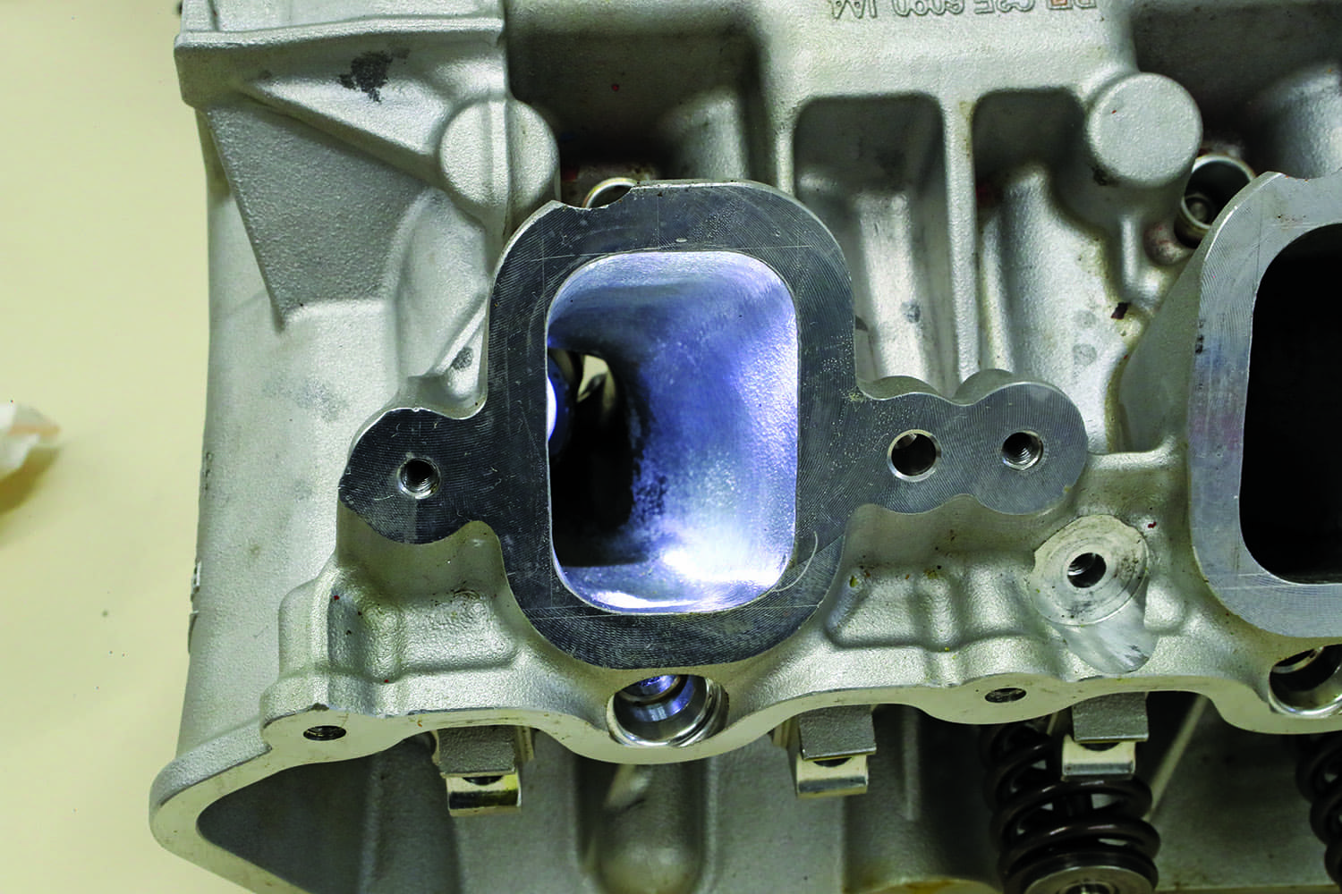 16 Ford Godzilla intake port ported runner polished aluminum CNC cylinder head