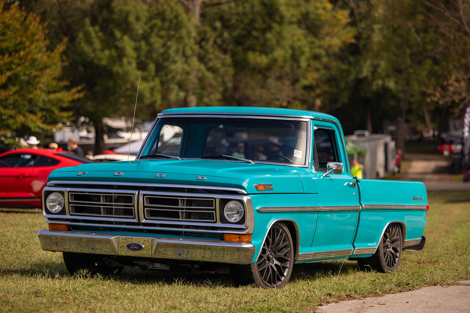 17 1970 Ford F 100 turquoise lowered restomod autocross classic truck