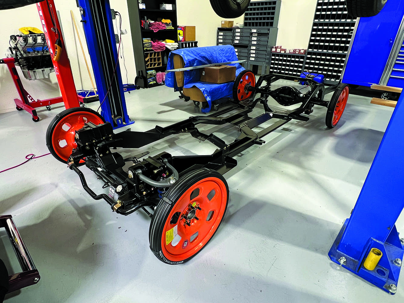 22 1965 new mustang chassis