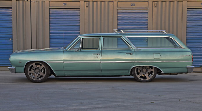 01 1965 chevelle malibu wagon lowered stance custom wheels teal paint