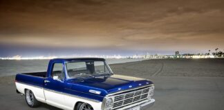 01 1967 Ford F100 custom cinematic two tone blue and white