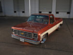 01 1977 Chevy C10 Silverado squarebody two tone lowered stance front view