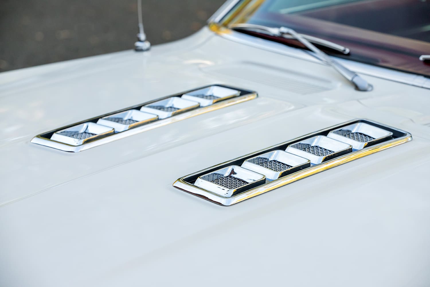 014 1969 chevy camaro dual chrome hood vents white paint