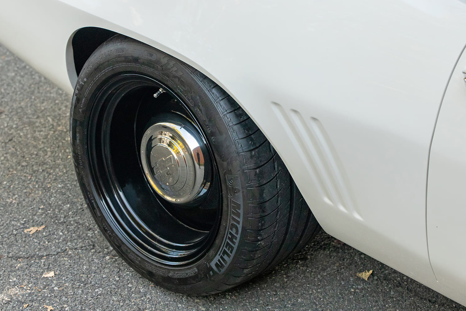 017 1969 chevy camaro black steel wheels chrome dog dish caps