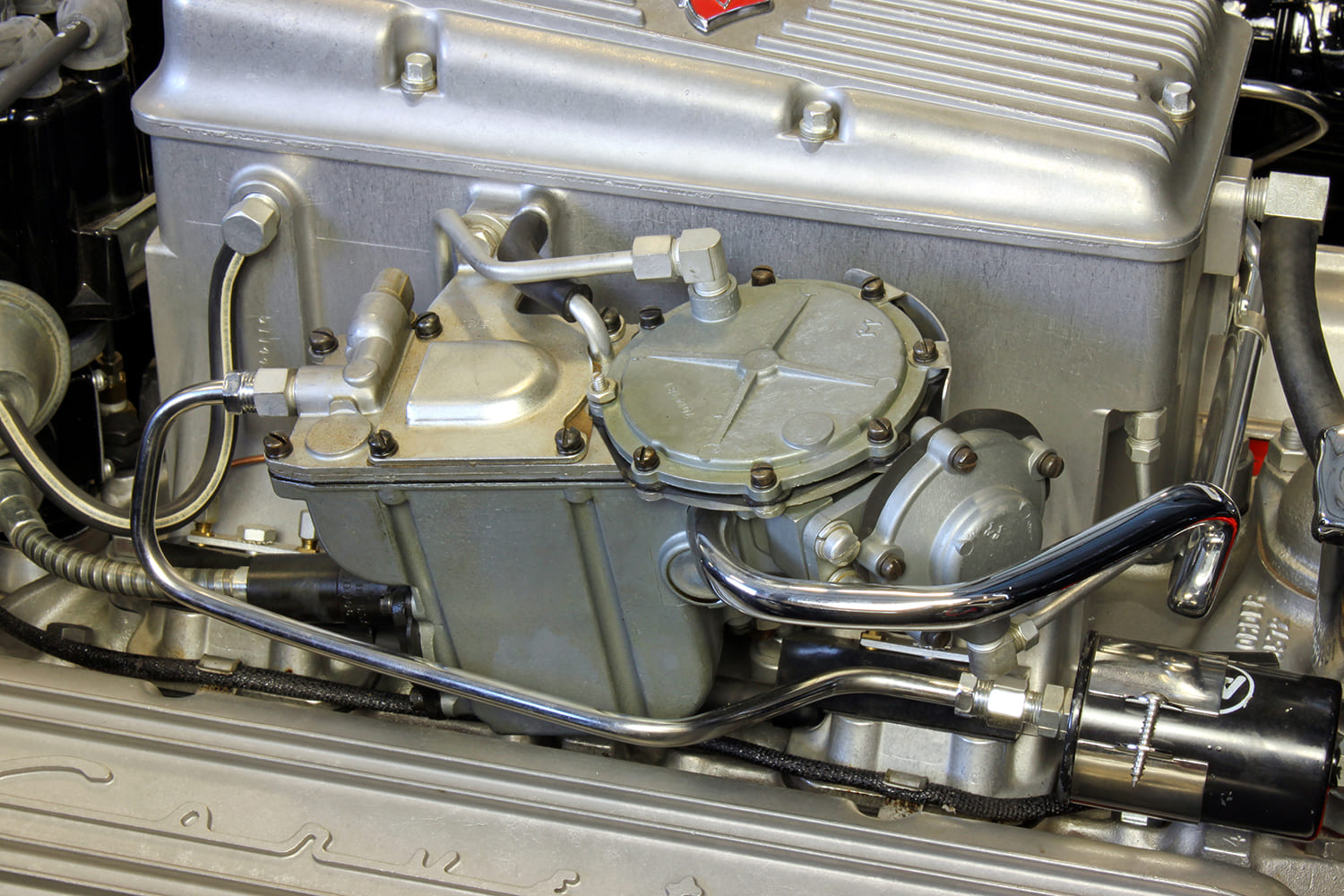 05 1957 corvette rochester fuel injection pump closeup detail