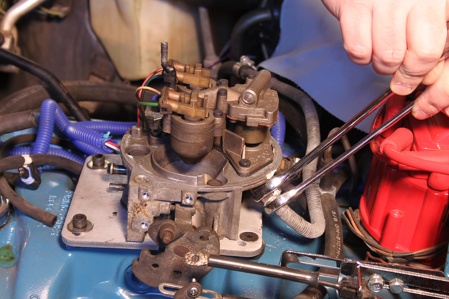 11 1982 corvette cross fire injection tuning dual throttle body