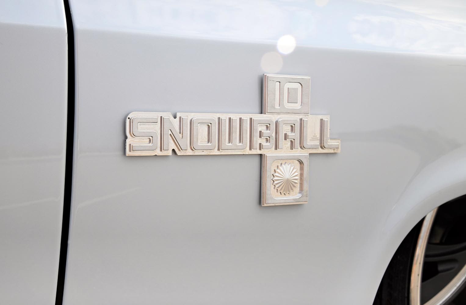 12 1986 Chevy C10 “Snowball” custom fender badge billet detail clean paint