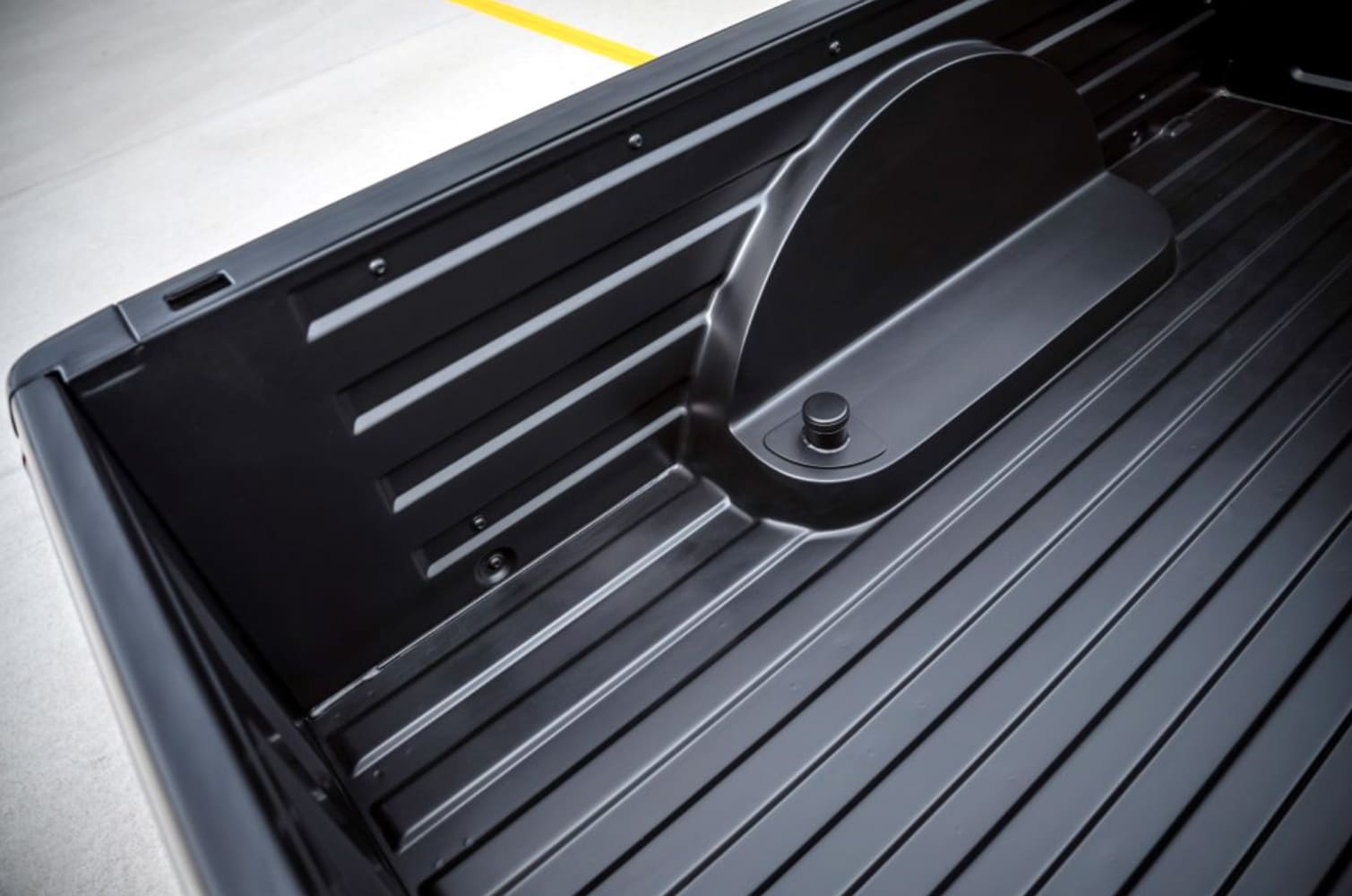25 1990 Chevy C1500 OBS bed tubbed smoothed bedliner matte black finish