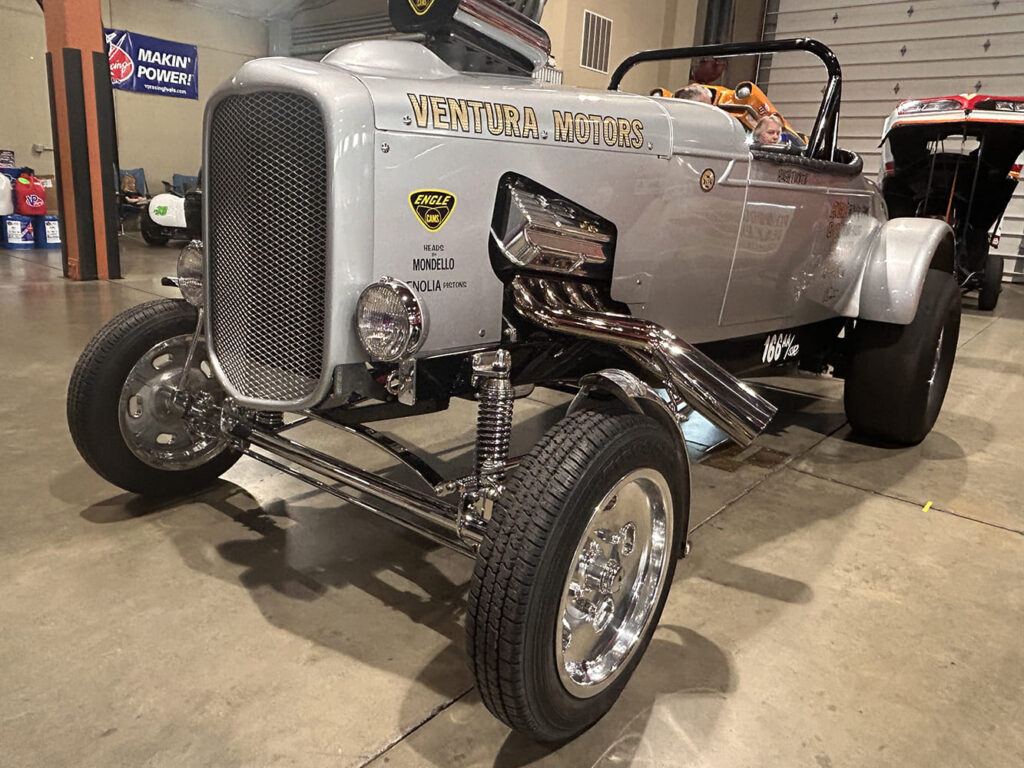 1928-ford-race-car-with-hemi