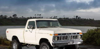 1977 Ford F 150 short bed 4x4 white paint vintage styling