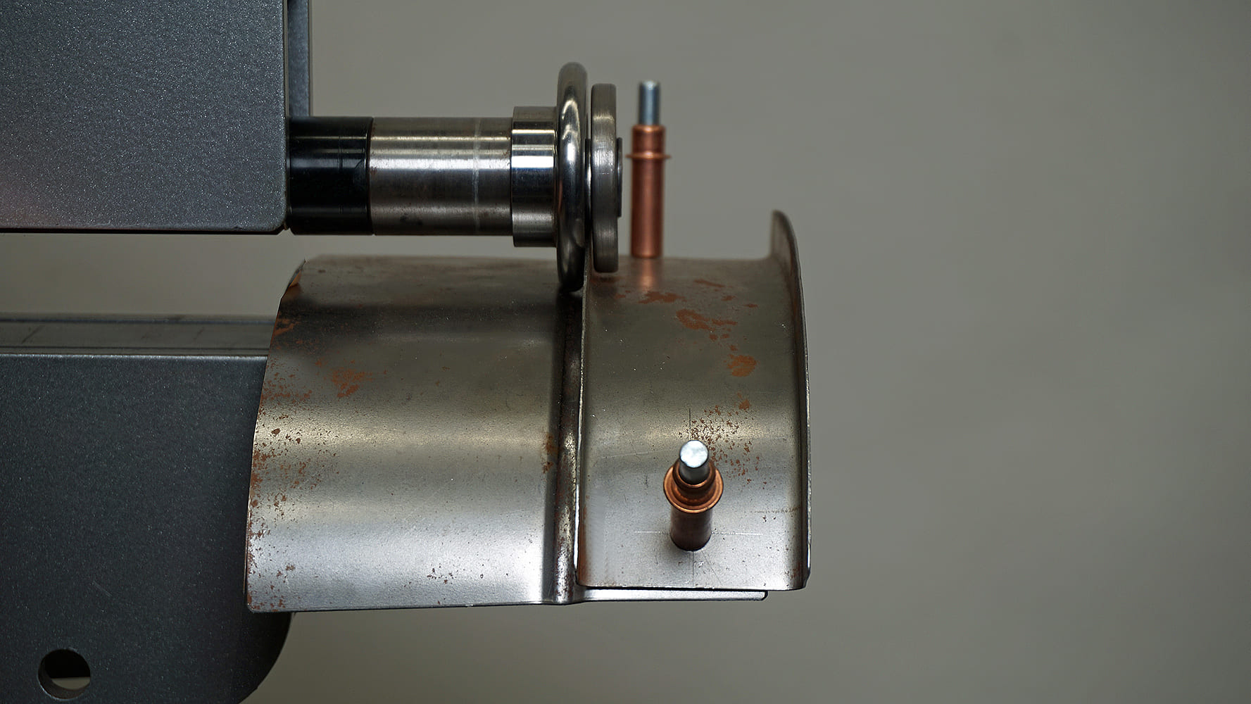 test metal panel in bead roller dimple dies